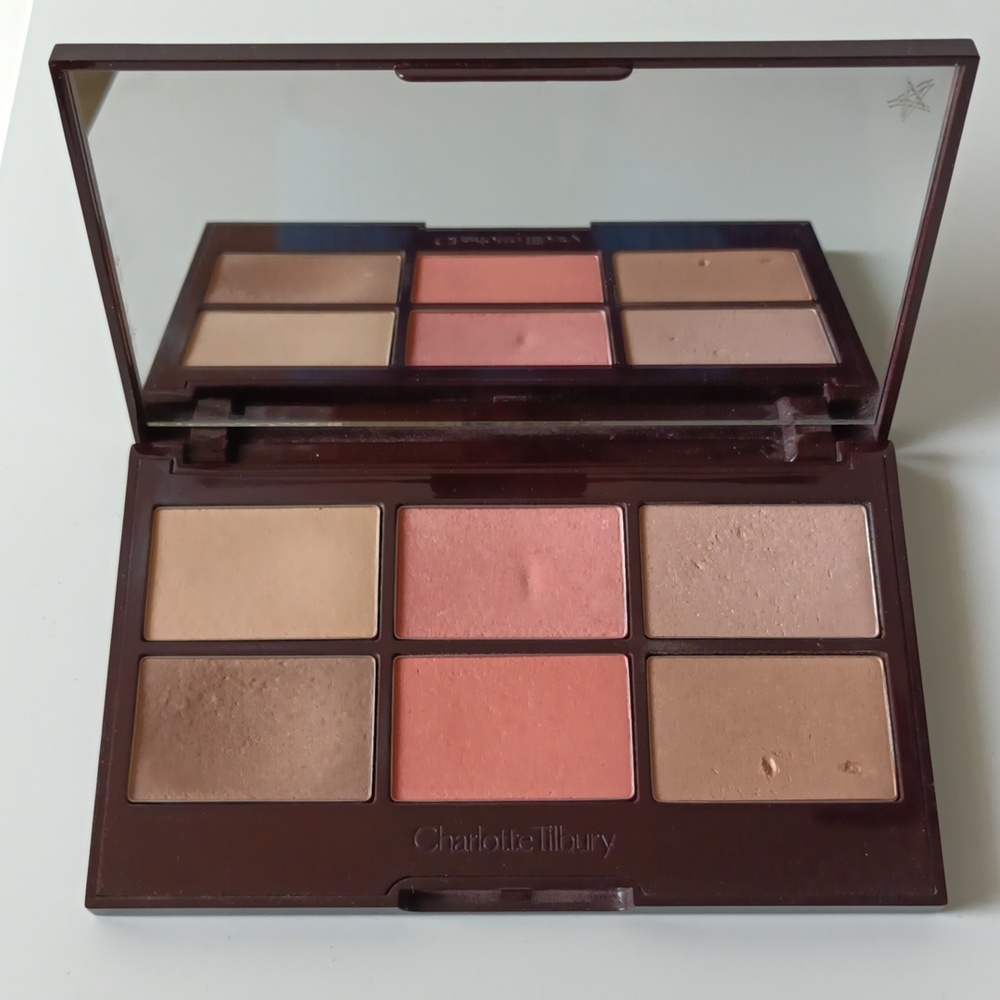 Charlotte Tilbury pretty skin palette - Picture 3 of 7